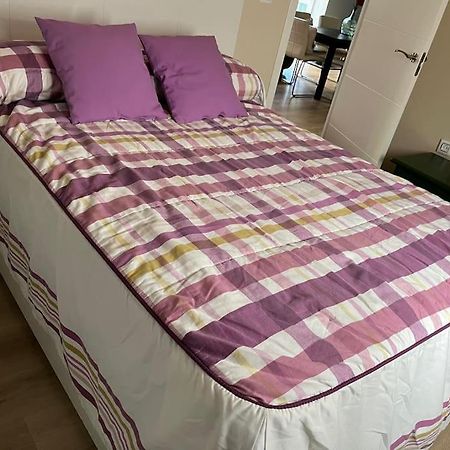 Triana Family Suites Seville Luaran gambar