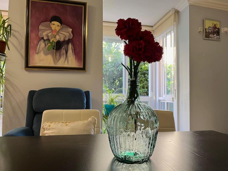 Triana Family Suites Seville Luaran gambar